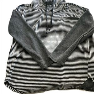 Lightweight hooded sweatshirt